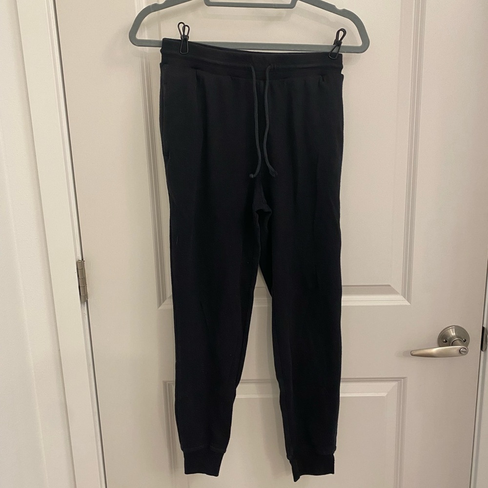 Aritzia Sunday Best Black Jogger